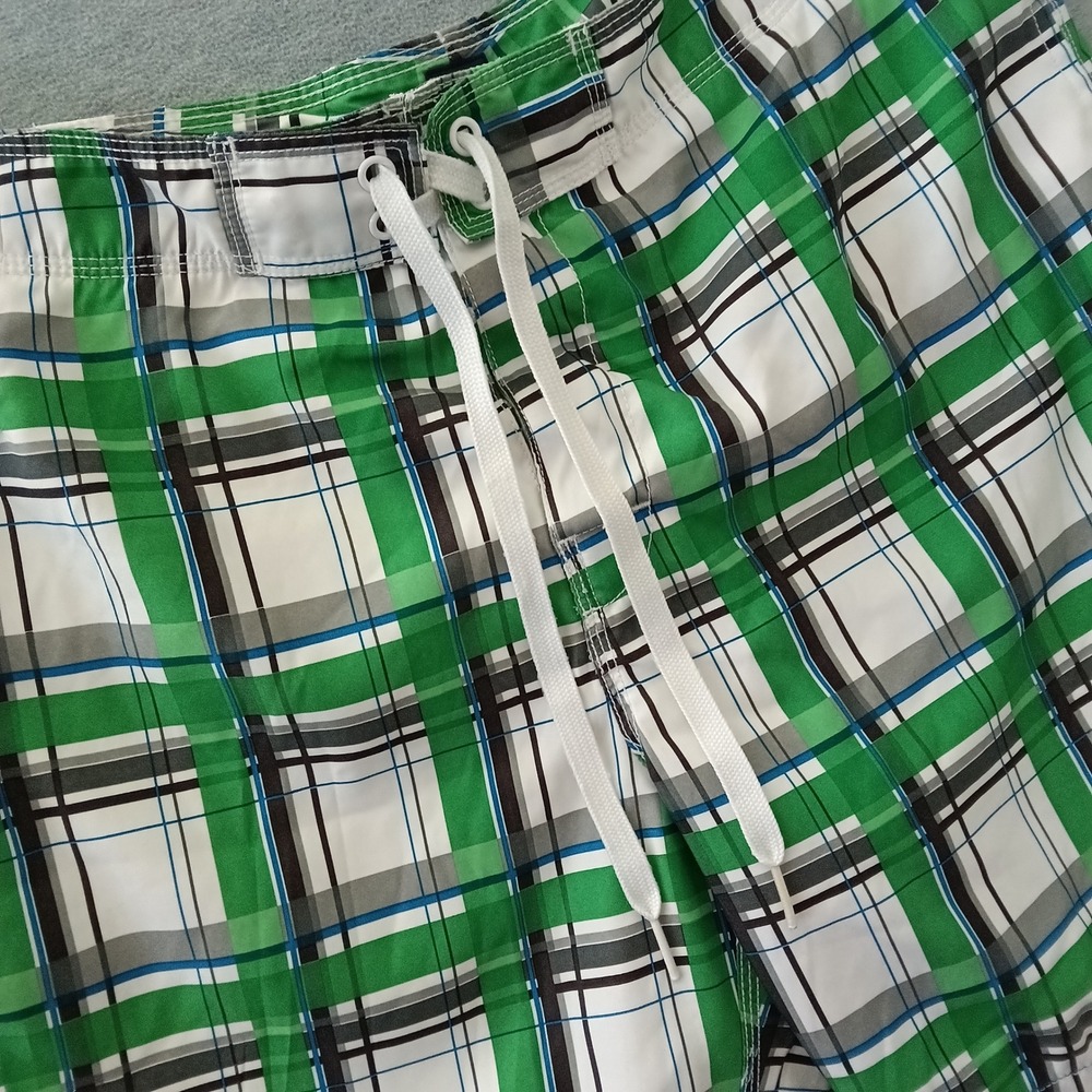 Gap Mens Green Plaid Board Shorts Swim Trunks Size L Mesh Lined Drawstring